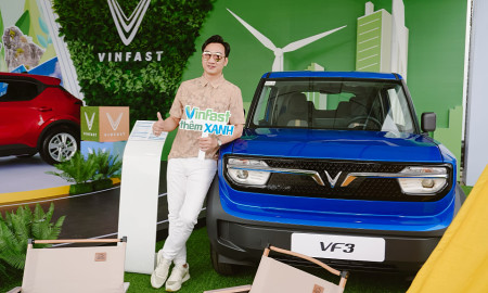 Hàng nghìn người trải nghiệm xe điện VinFast